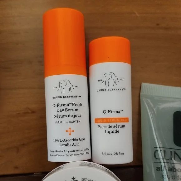 Vitamin C skincare Bundle - Picture 2 of 4